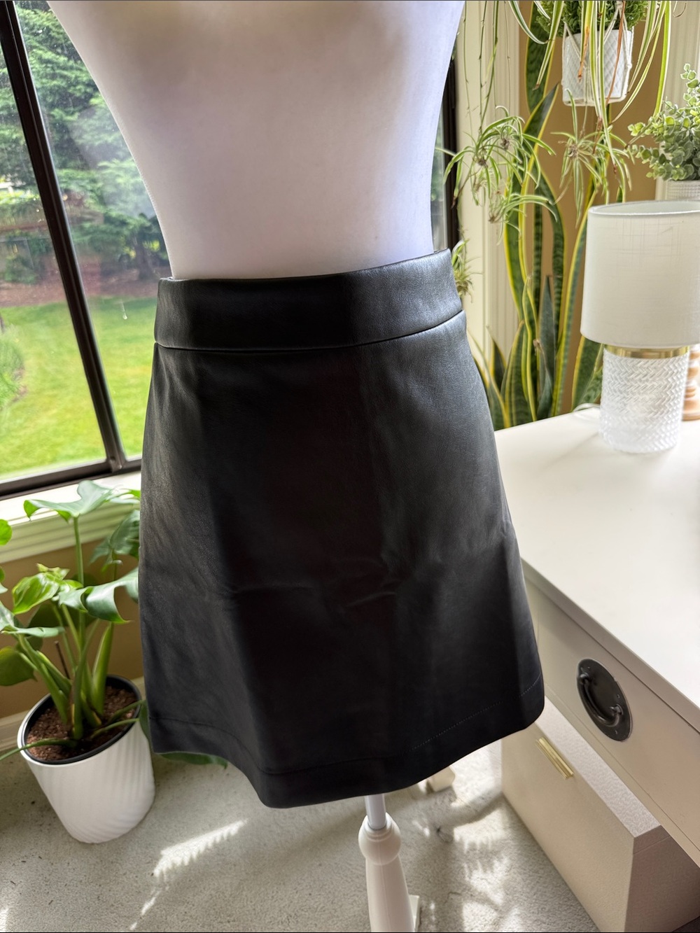 J Crew Classic Black Leather A-Line Mini Skirt